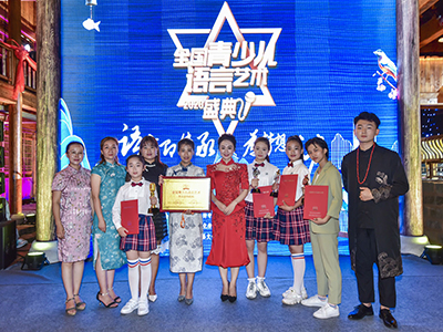 播音主持考级流程详解:备考到现场展示的关键环节 播音主持考级流程详解:备考到现场展示的关键环节
